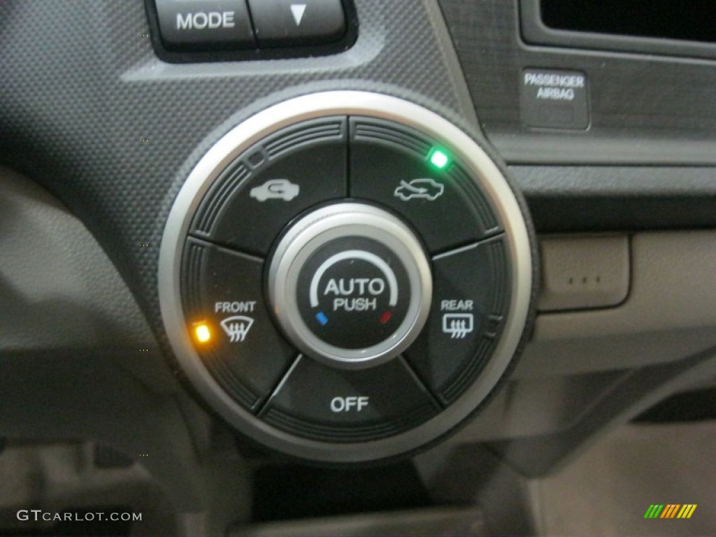 2011 Honda Insight Hybrid Controls Photo #76002583