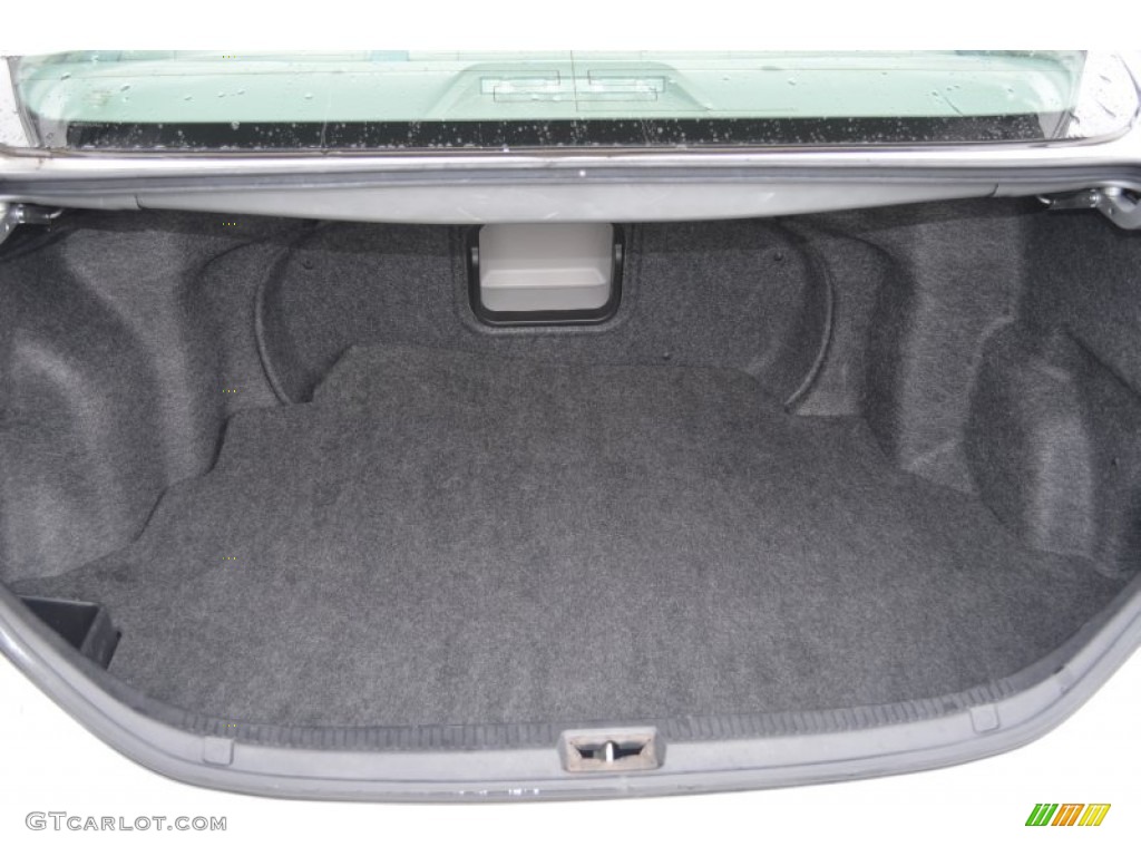 2009 Toyota Camry SE Trunk Photo #76003381