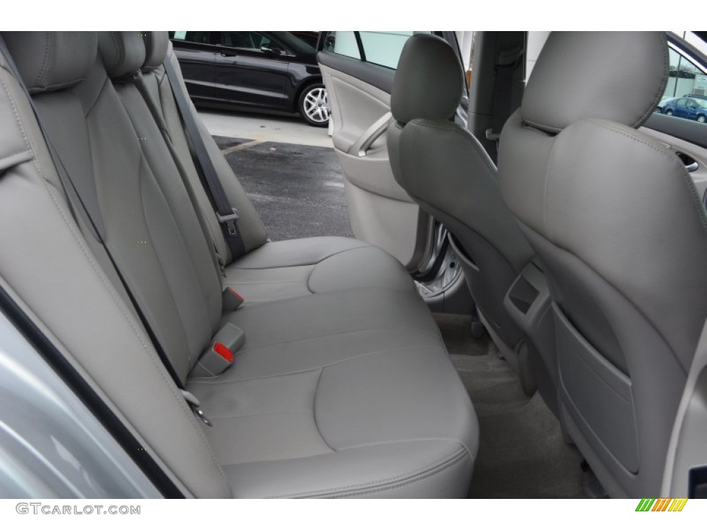 2009 Toyota Camry SE Rear Seat Photo #76003396