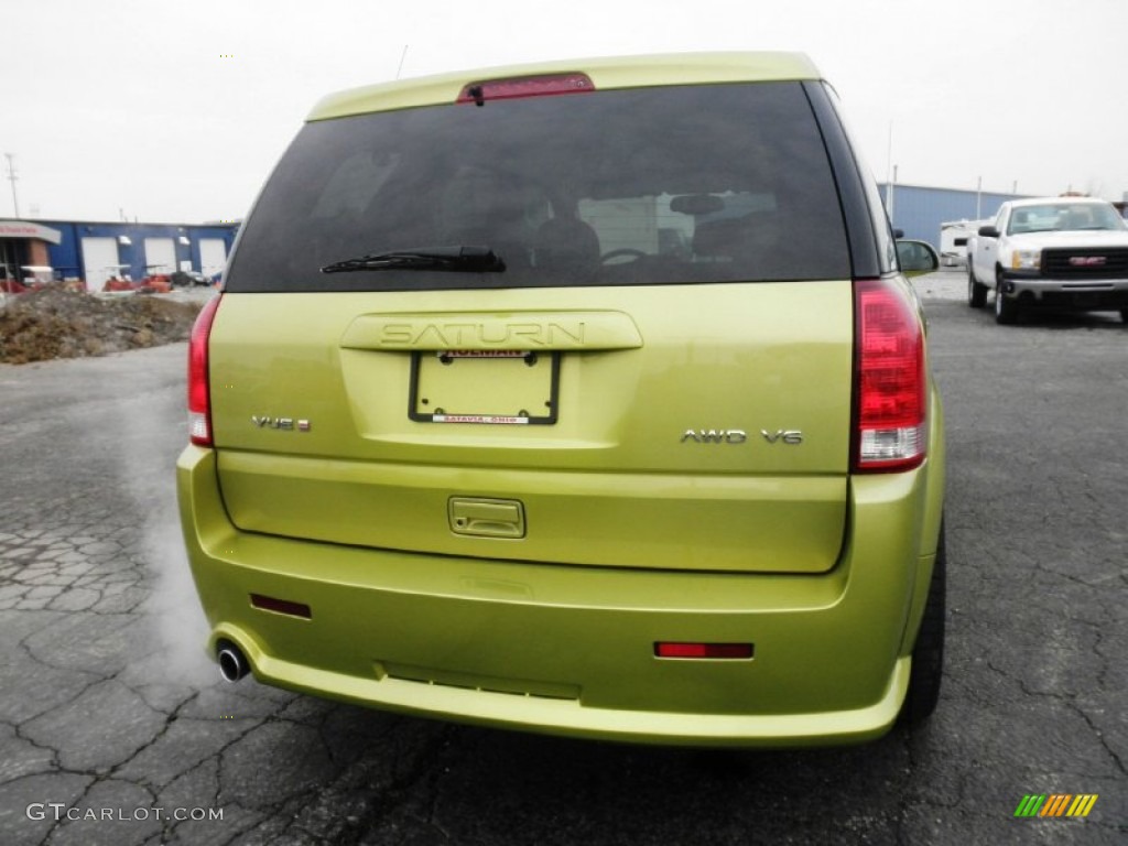 2004 VUE V6 AWD - Electric Lime / Tan photo #22