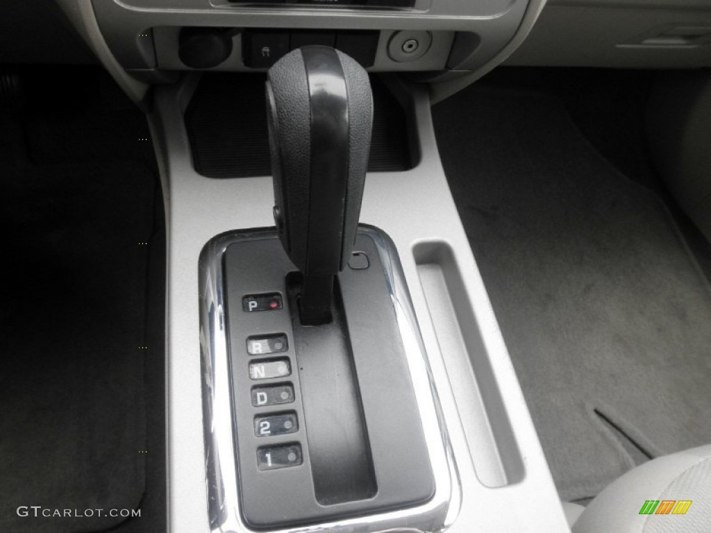 2008 Ford Escape XLT V6 Transmission Photos