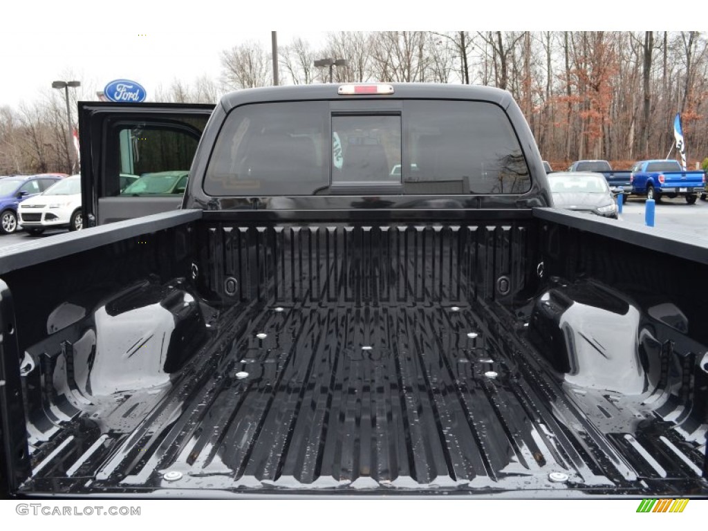 2013 F250 Super Duty Lariat Crew Cab 4x4 - Tuxedo Black Metallic / Black photo #25