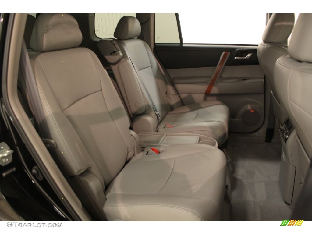 2010 Toyota Highlander Limited 4WD Rear Seat Photo #76005876