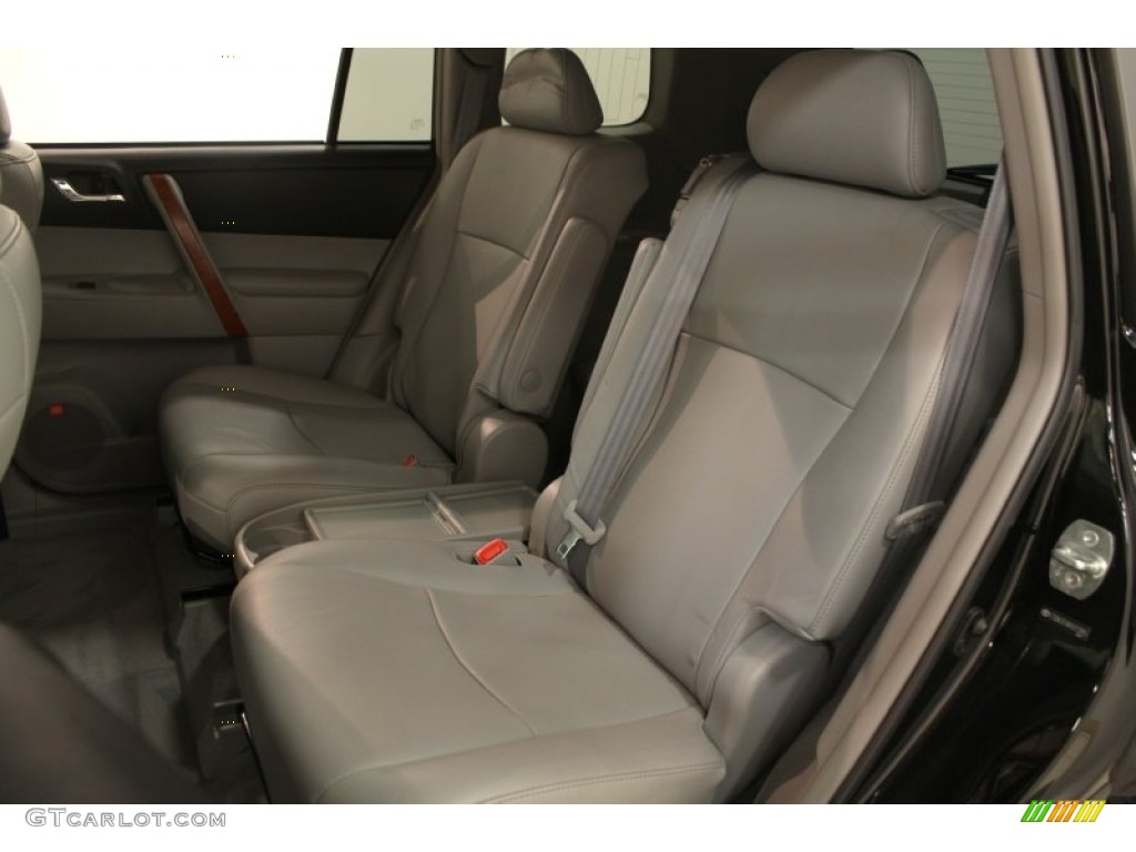 2010 Toyota Highlander Limited 4WD Rear Seat Photo #76005895