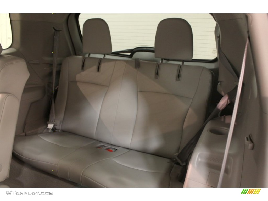 2010 Toyota Highlander Limited 4WD Rear Seat Photos