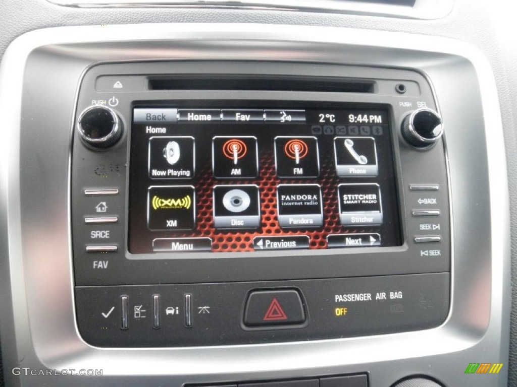 2013 GMC Acadia SLE AWD Controls Photo #76006462