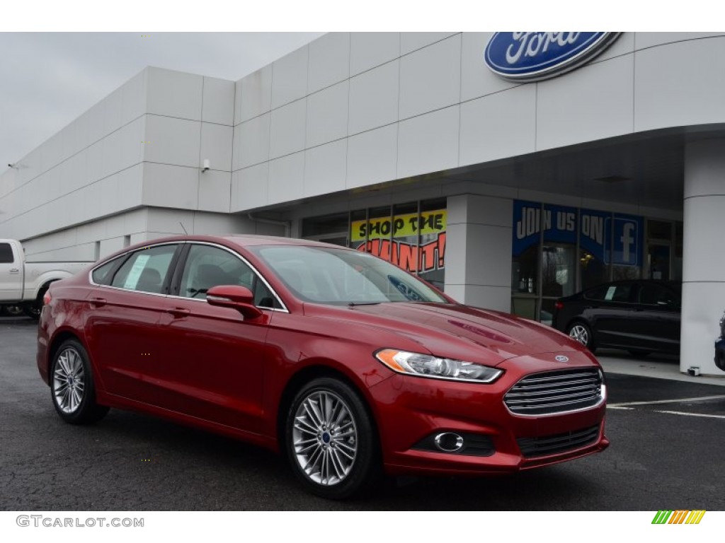 2013 Fusion SE 2.0 EcoBoost - Ruby Red Metallic / Charcoal Black photo #1