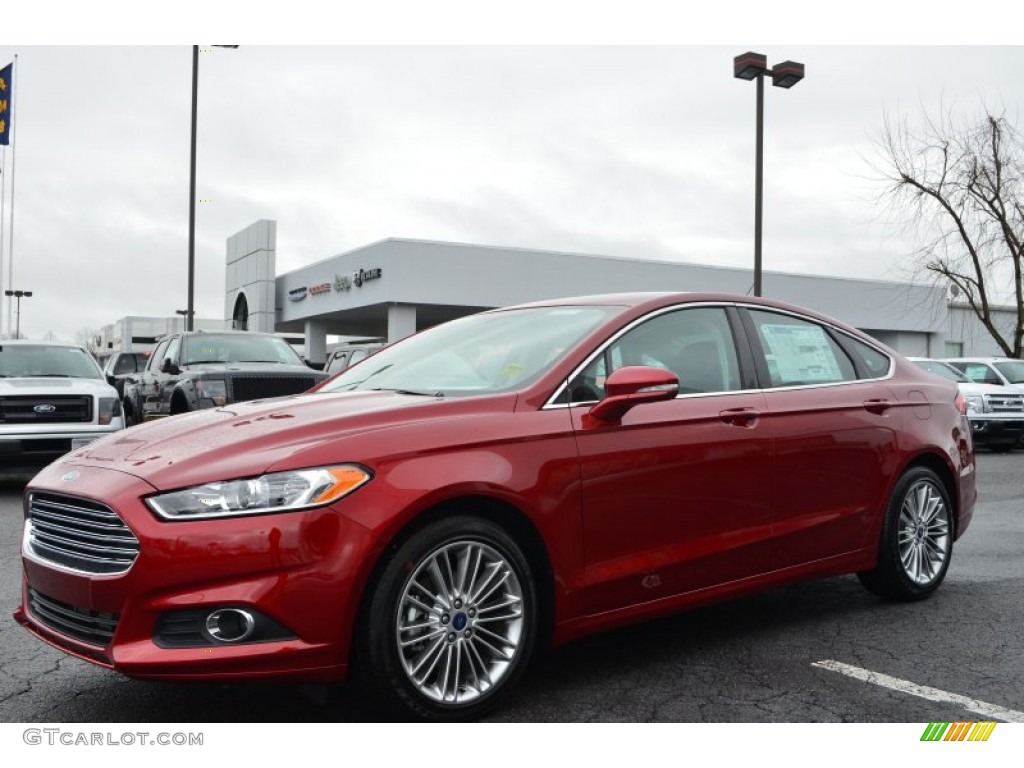 2013 Fusion SE 2.0 EcoBoost - Ruby Red Metallic / Charcoal Black photo #6