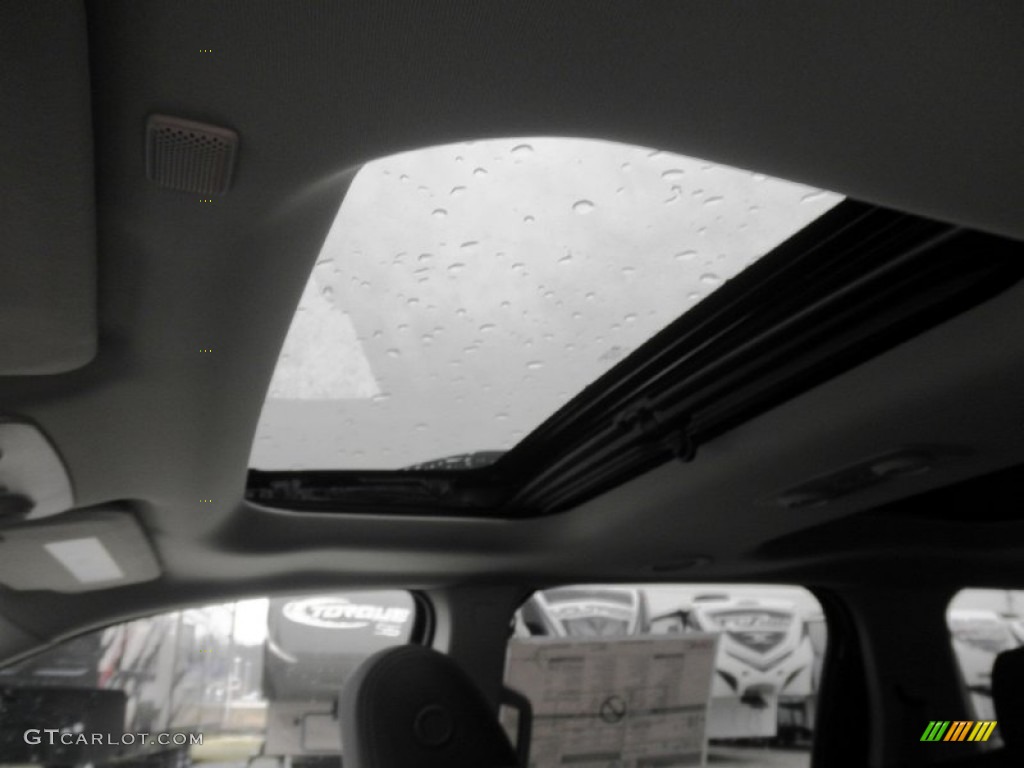2013 GMC Acadia SLE AWD Sunroof Photos