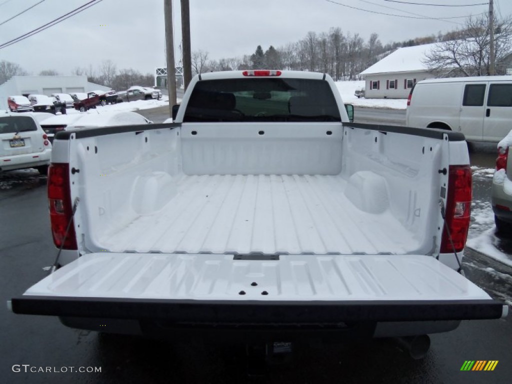 2013 Chevrolet Silverado 3500HD LTZ Extended Cab 4x4 Trunk Photos