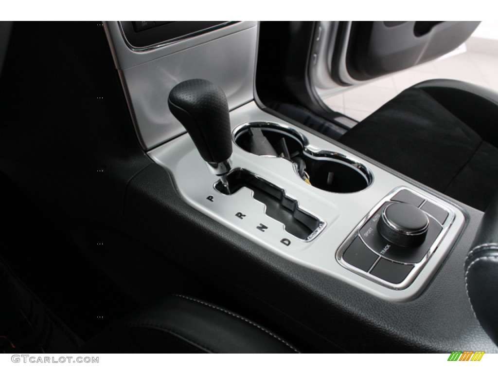 2012 Jeep Grand Cherokee SRT8 4x4 5 Speed Automatic Transmission Photo #76008124