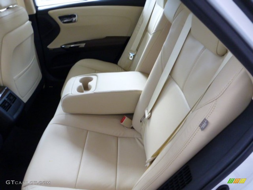 2013 Toyota Avalon Hybrid XLE Rear Seat Photo #76008499