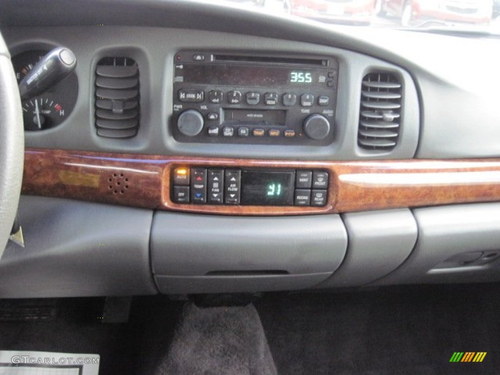2003 Buick LeSabre Limited Controls Photo #76008613