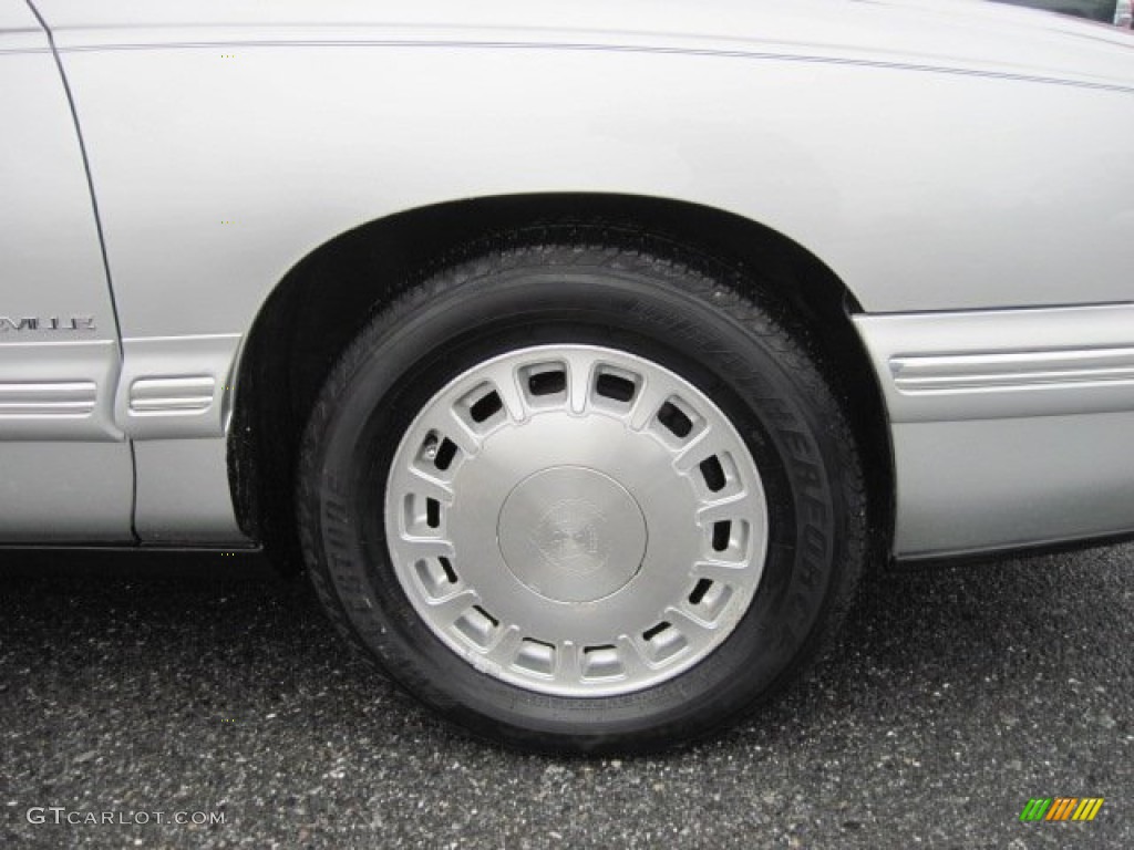 1999 Cadillac DeVille Sedan Wheel Photo #76008937