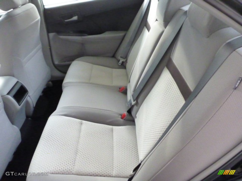 Ash Interior 2013 Toyota Camry LE Photo #76008970