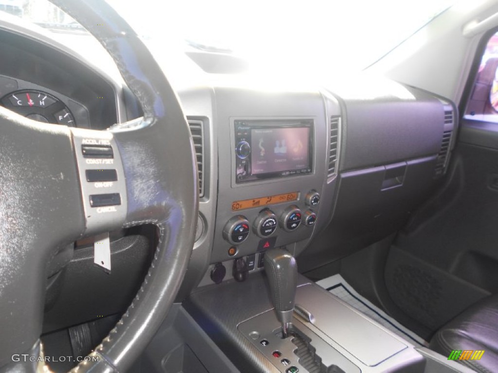 2006 Armada SE - Red Brawn / Graphite/Titanium photo #30