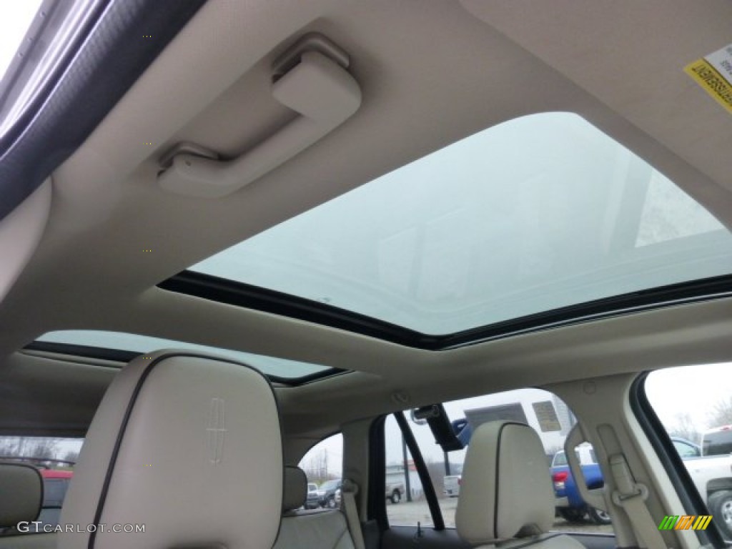 2010 MKX AWD - Sterling Grey Metallic / Medium Light Stone photo #9