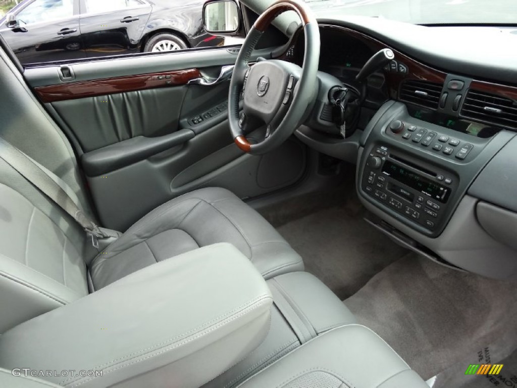 Dark Gray Interior 2004 Cadillac DeVille DHS Photo #76018683