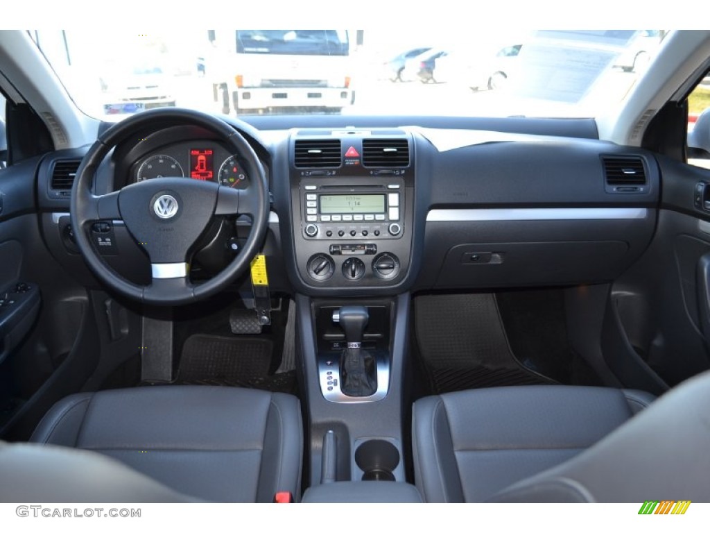 2009 Jetta TDI SportWagen - Candy White / Anthracite photo #14