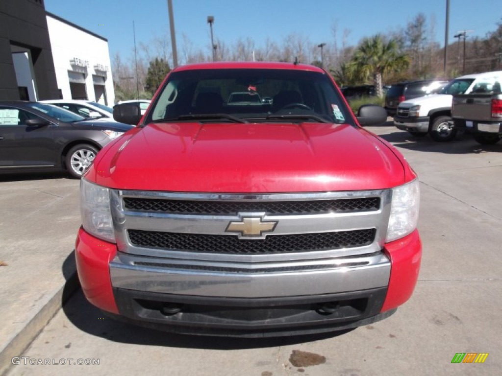 2007 Silverado 1500 LT Extended Cab - Victory Red / Ebony Black photo #3