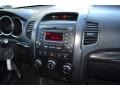 Ebony Black - Sorento LX Photo No. 17