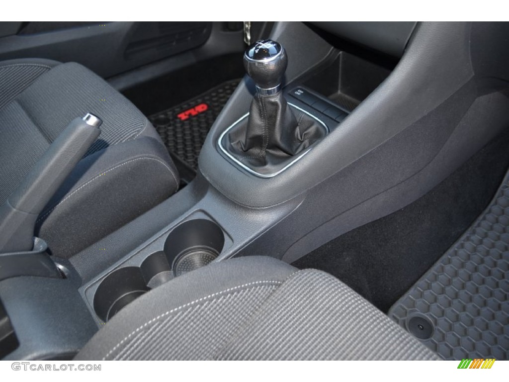2010 Volkswagen Golf 2 Door 5 Speed Manual Transmission Photo #76020056