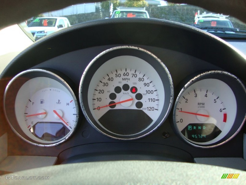 2007 Dodge Caliber SXT Gauges Photo #76024170