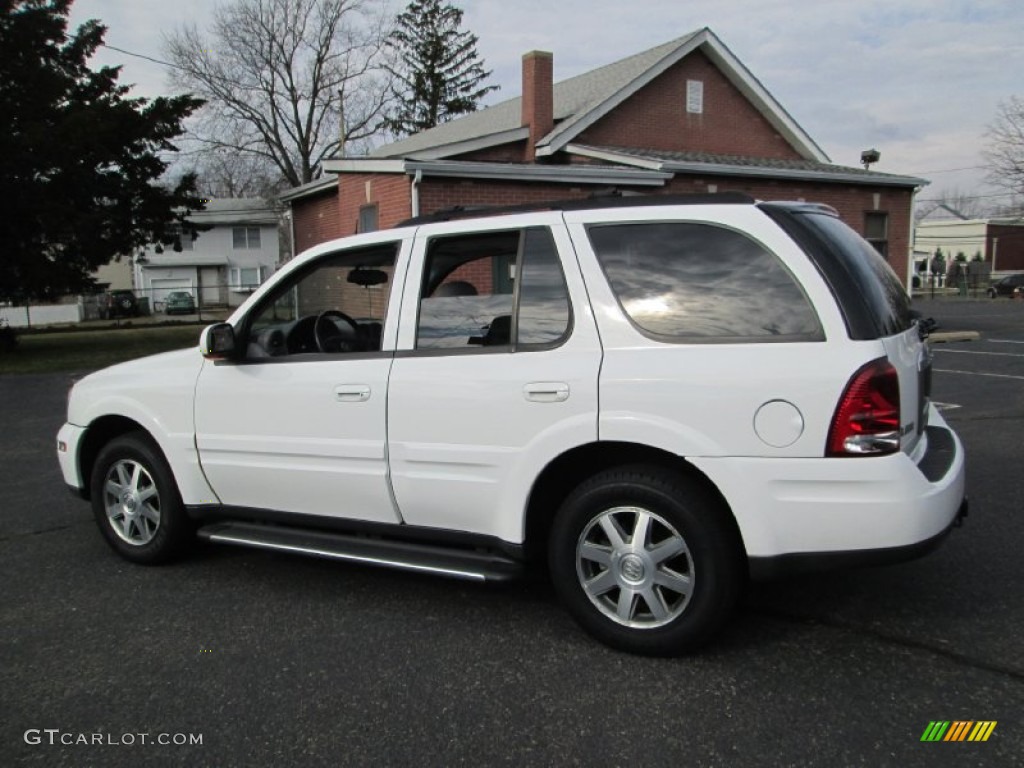 2005 Rainier CXL AWD - Frost White / Gray photo #4