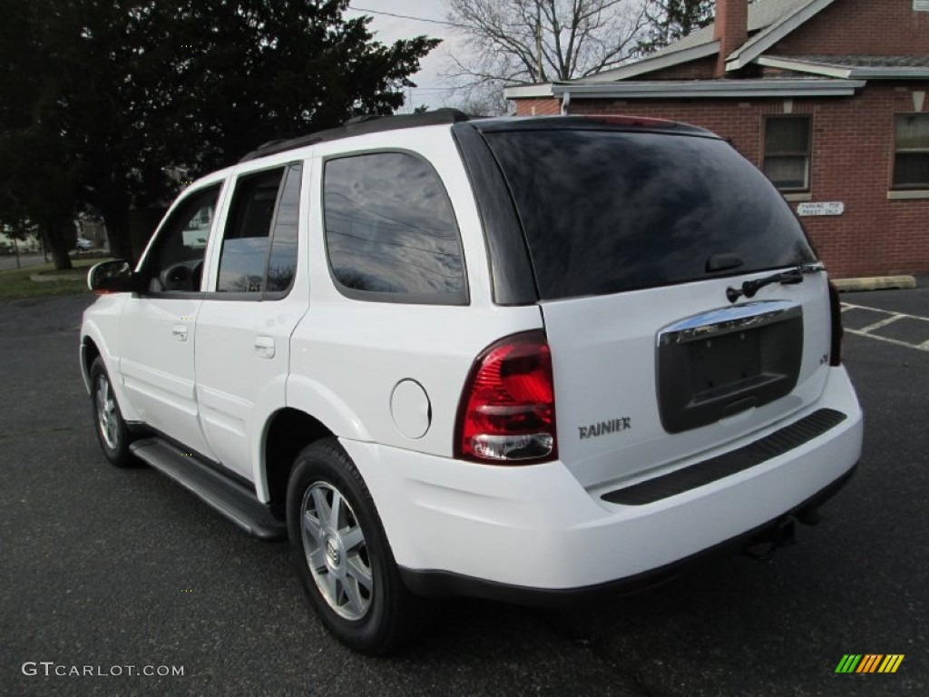 2005 Rainier CXL AWD - Frost White / Gray photo #5