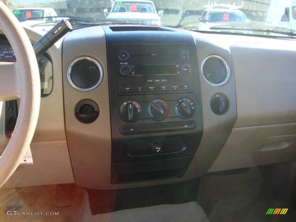 2006 F150 XLT SuperCab - Arizona Beige Metallic / Tan photo #14