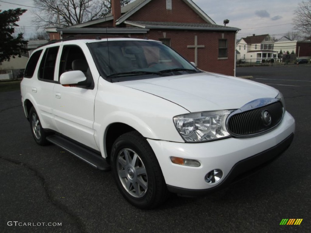 2005 Rainier CXL AWD - Frost White / Gray photo #11