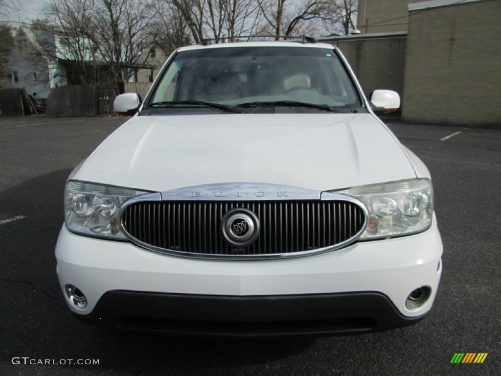 2005 Rainier CXL AWD - Frost White / Gray photo #12