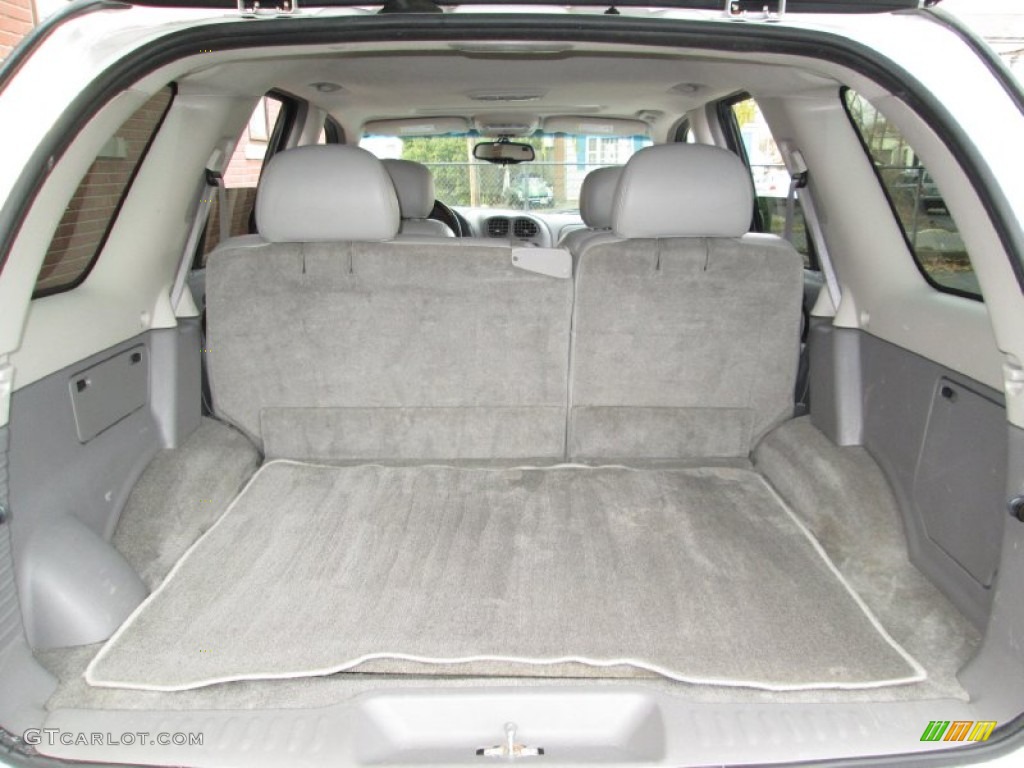 2005 Rainier CXL AWD - Frost White / Gray photo #23