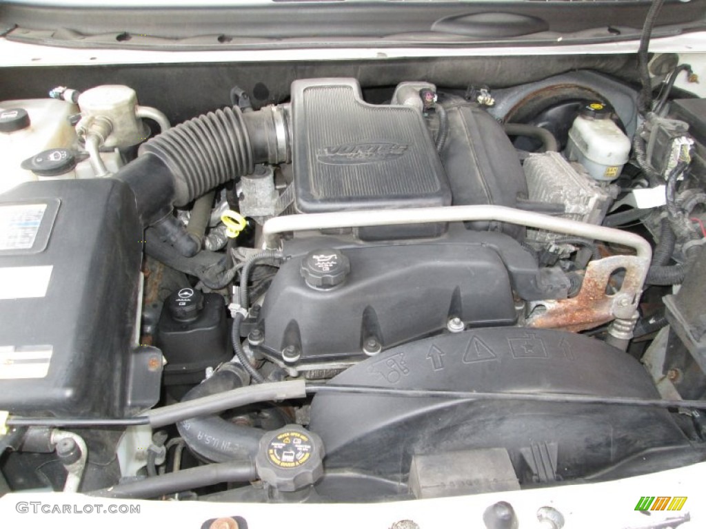 2005 Rainier CXL AWD - Frost White / Gray photo #27