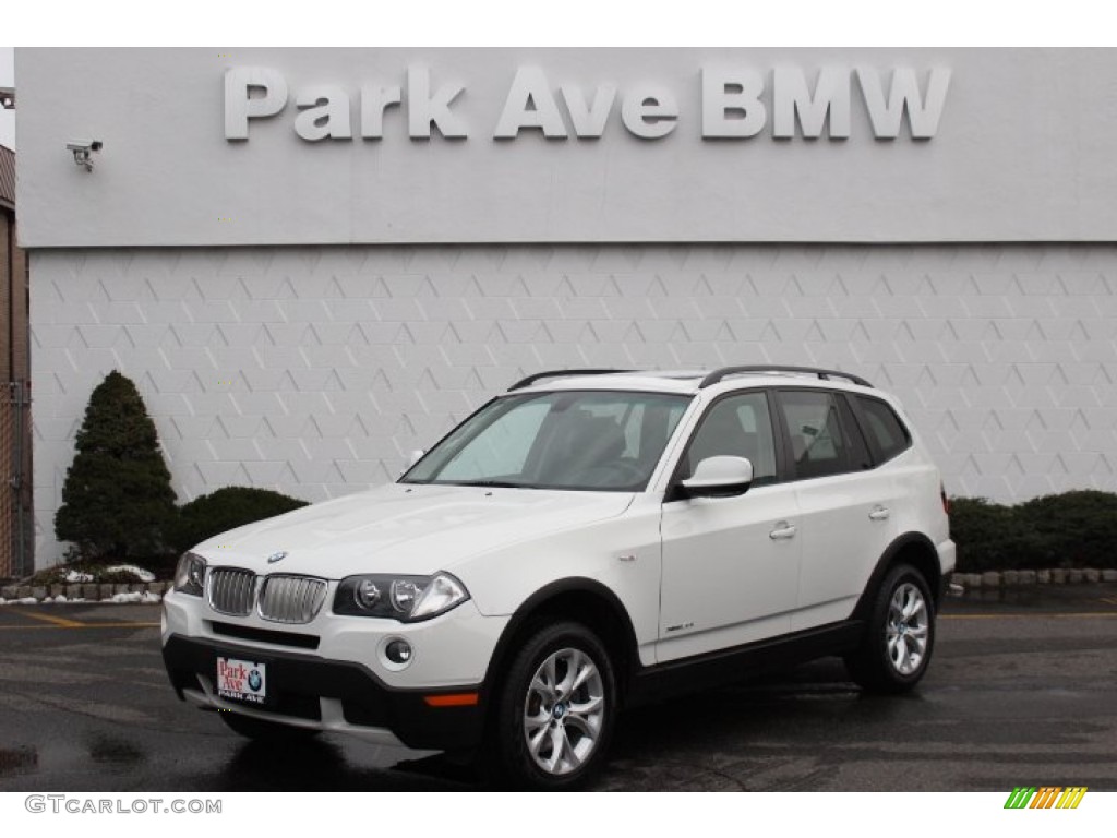 2010 X3 xDrive30i - Alpine White / Black photo #1