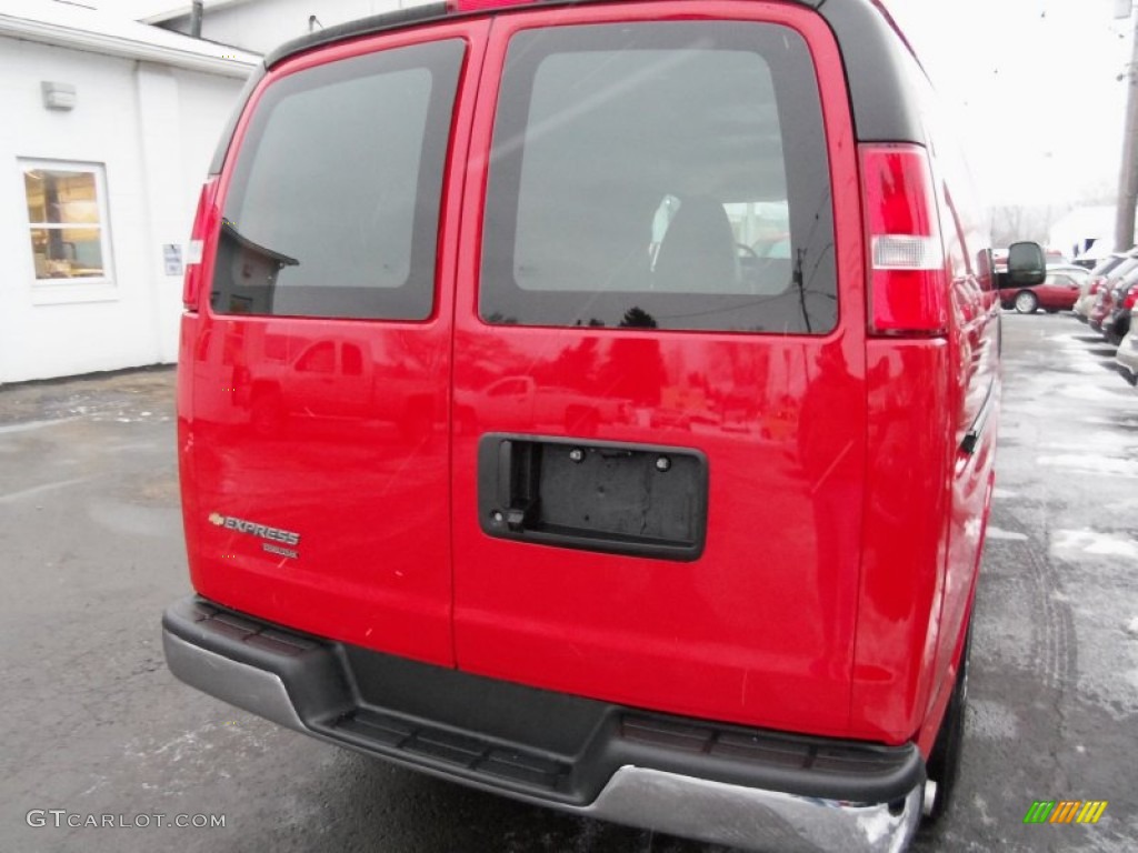 2013 Express 2500 Cargo Van - Victory Red / Neutral photo #4