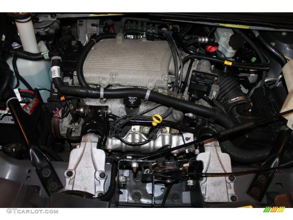 2006 Saturn Relay 3 Engine Photos