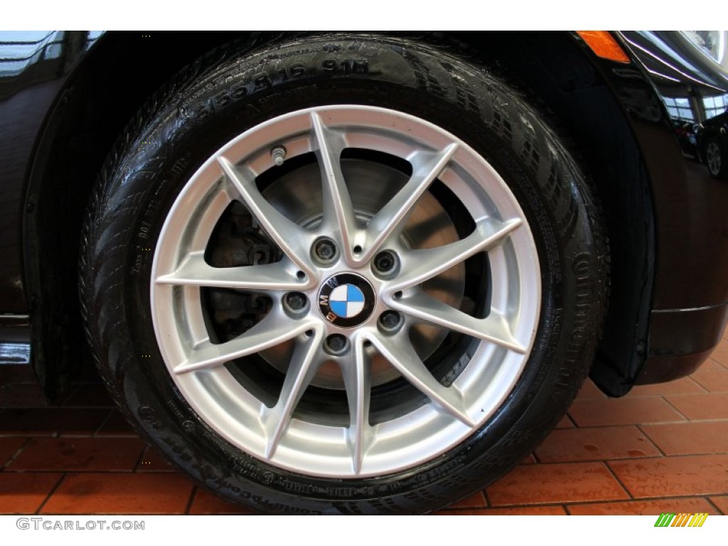 2010 3 Series 328i Sedan - Jet Black / Black photo #6