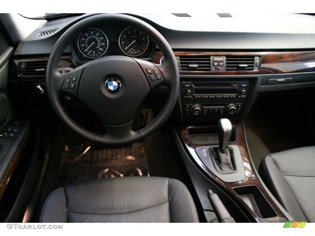 2010 3 Series 328i Sedan - Jet Black / Black photo #7