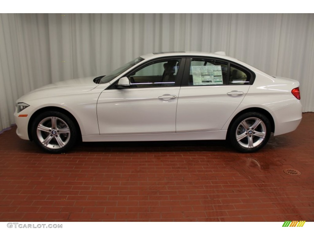2013 3 Series 328i xDrive Sedan - Alpine White / Venetian Beige photo #4