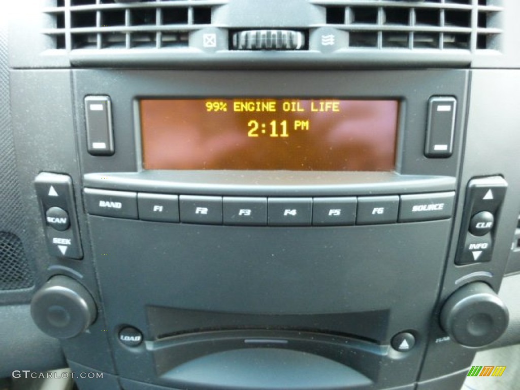 2004 Cadillac SRX V8 Controls Photo #76031718