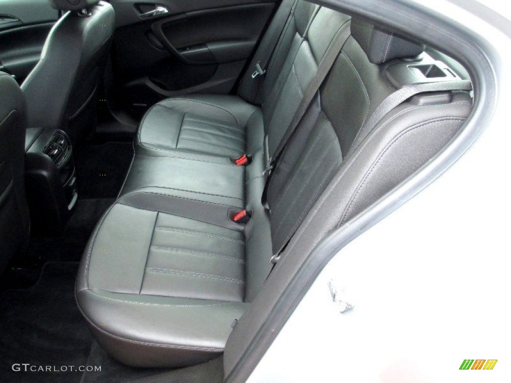 Ebony Interior 2011 Buick Regal CXL Photo #76034139