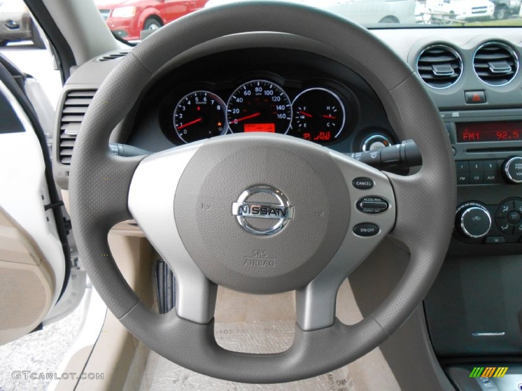 2012 Nissan Altima 2.5 S Blonde Steering Wheel Photo #76039428