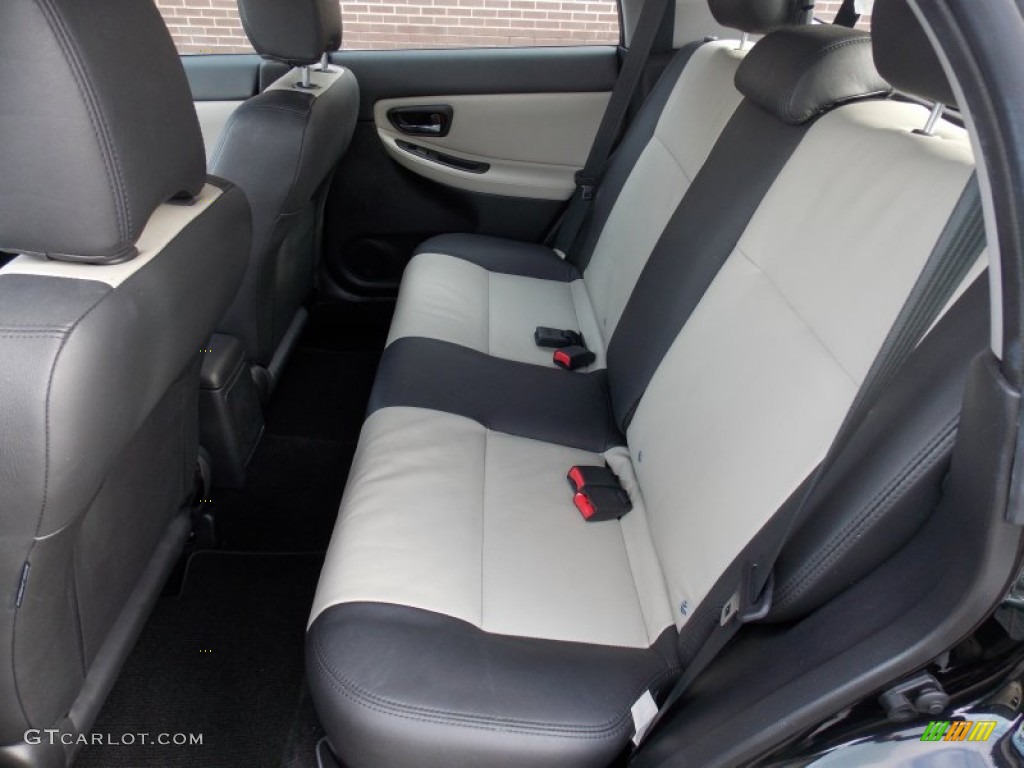 2005 Saab 9-2X Aero Wagon Rear Seat Photo #76039845