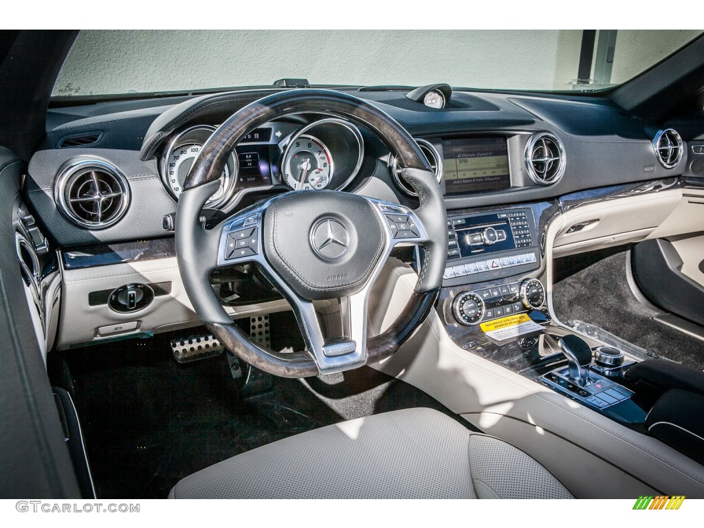 2013 Mercedes-Benz SL 550 Roadster Black Dashboard Photo #76041675
