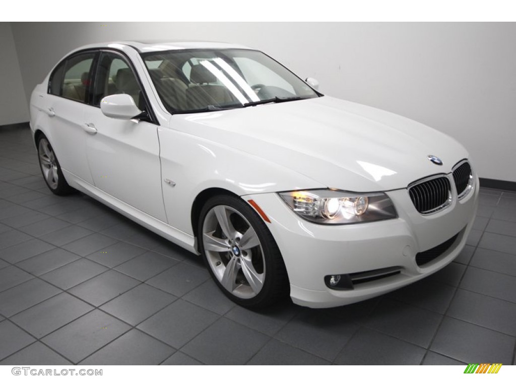 2009 3 Series 335i Sedan - Alpine White / Beige photo #1