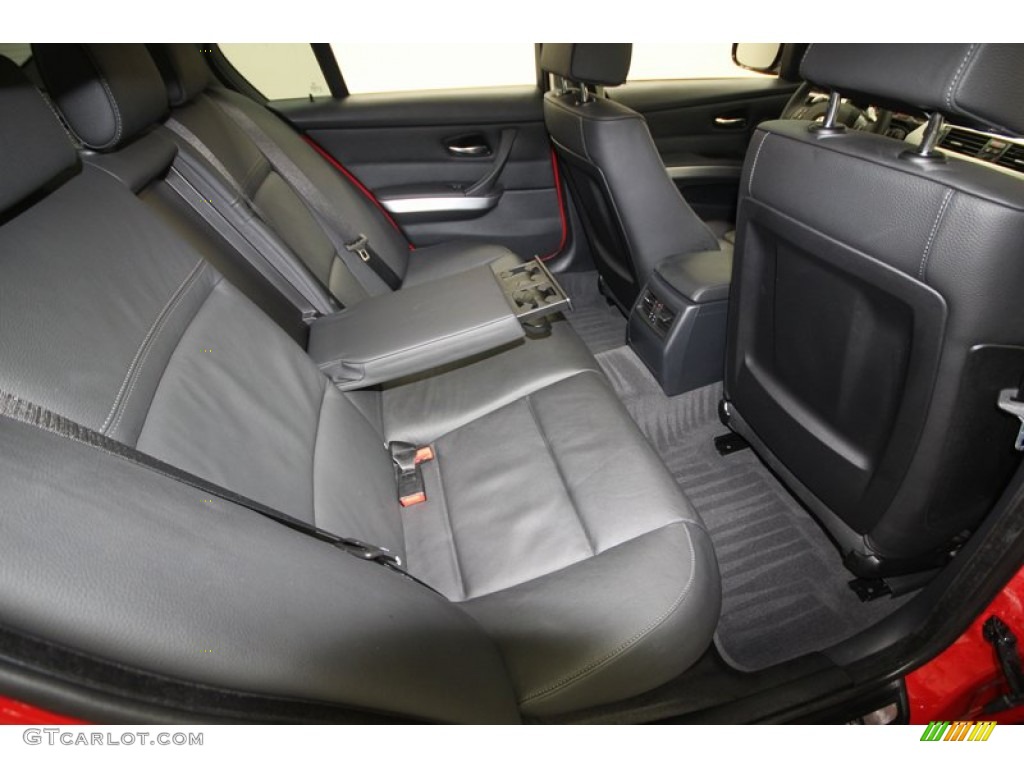 2010 3 Series 328i Sedan - Crimson Red / Black photo #31