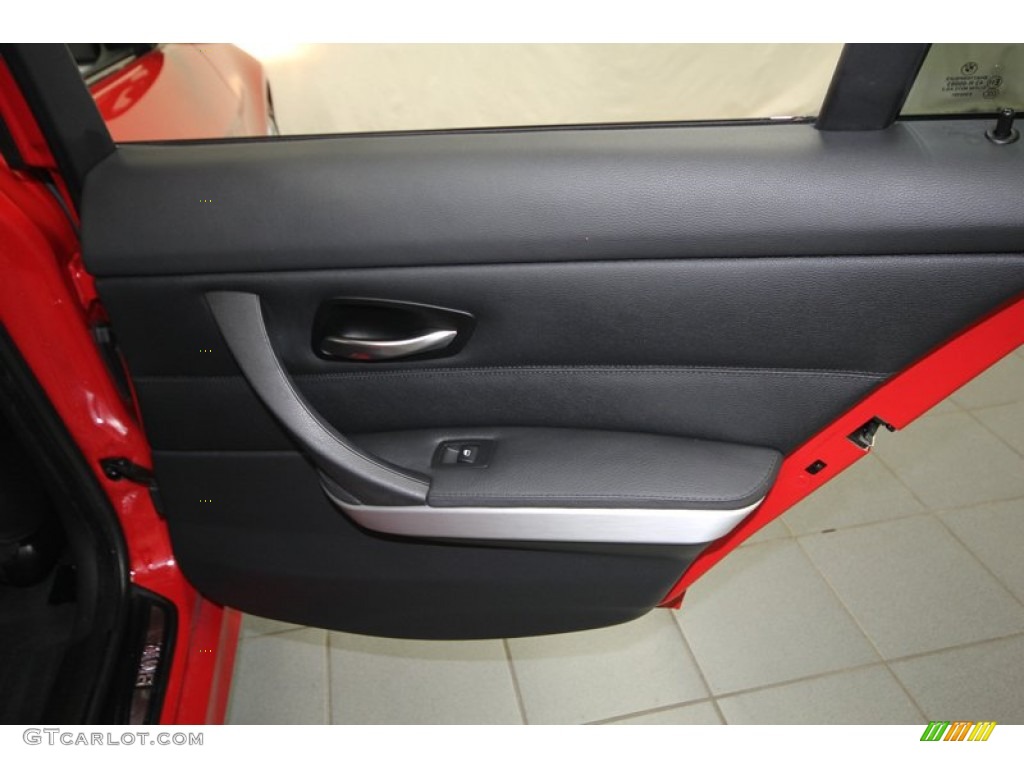 2010 3 Series 328i Sedan - Crimson Red / Black photo #32