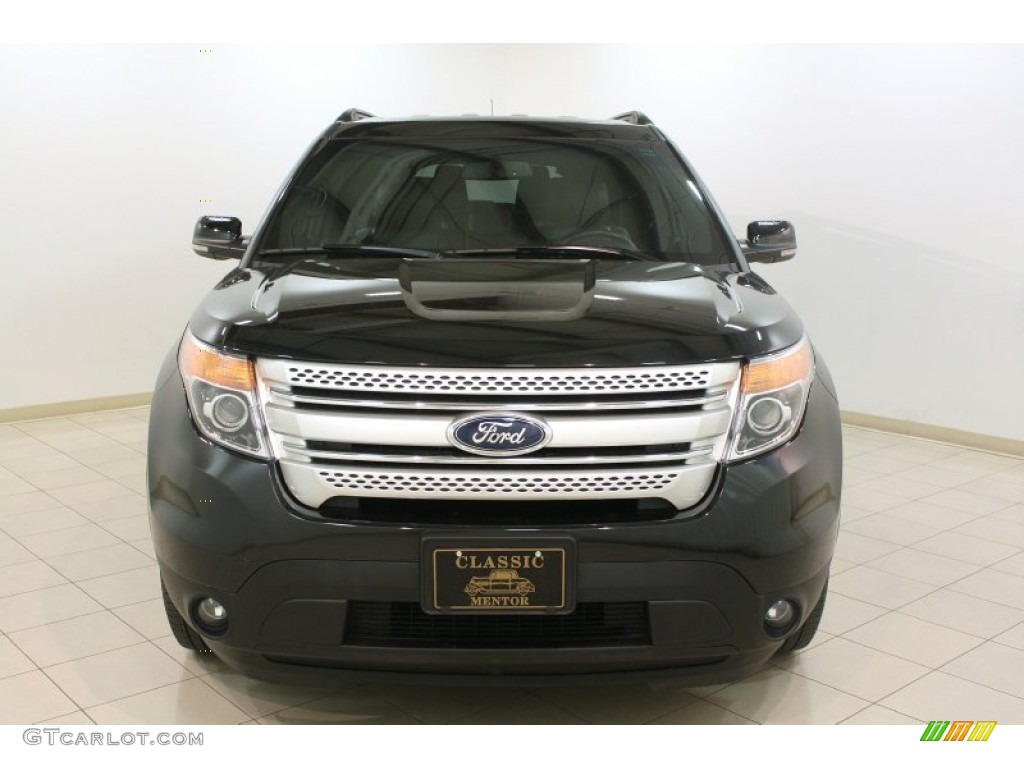 2012 Explorer XLT 4WD - Tuxedo Black Metallic / Charcoal Black photo #2