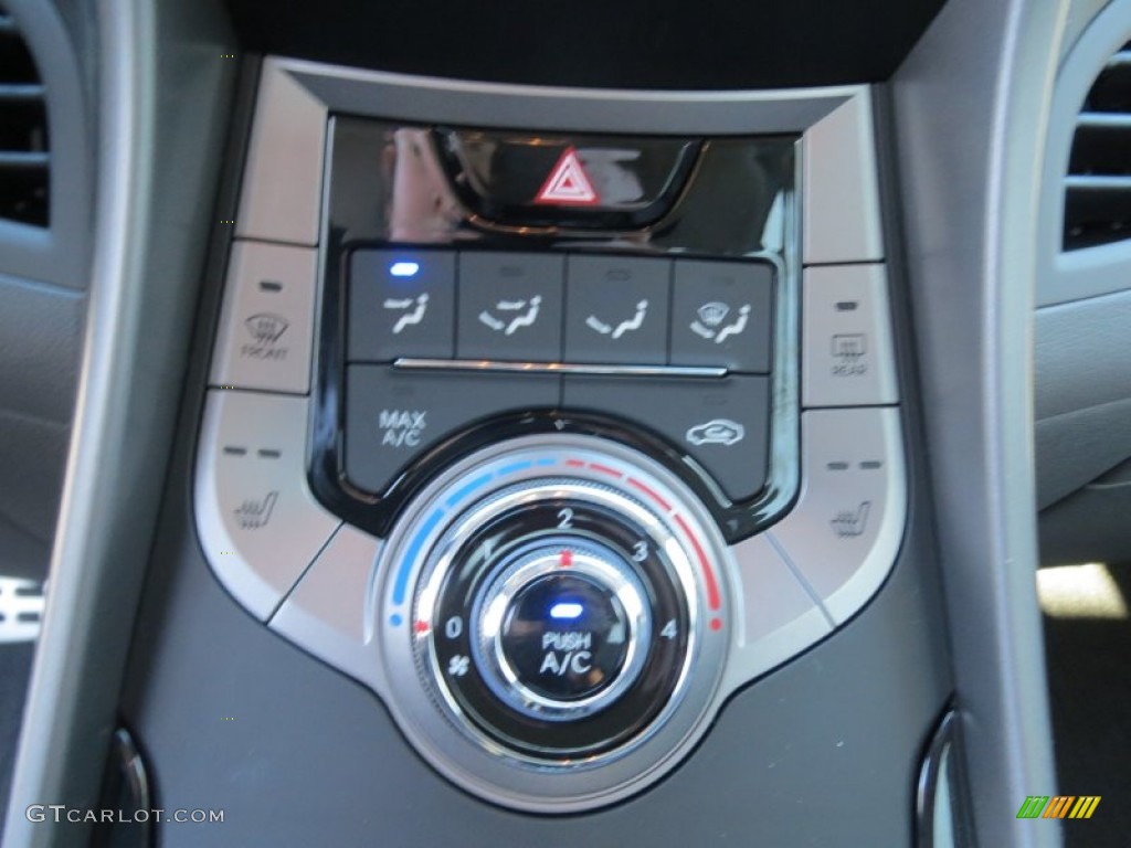 2013 Elantra Coupe SE - Black Noir Pearl / Gray photo #26